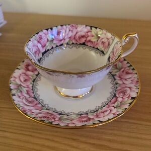 Queen’s Elizabeth Rose - Tea Cup & saucer